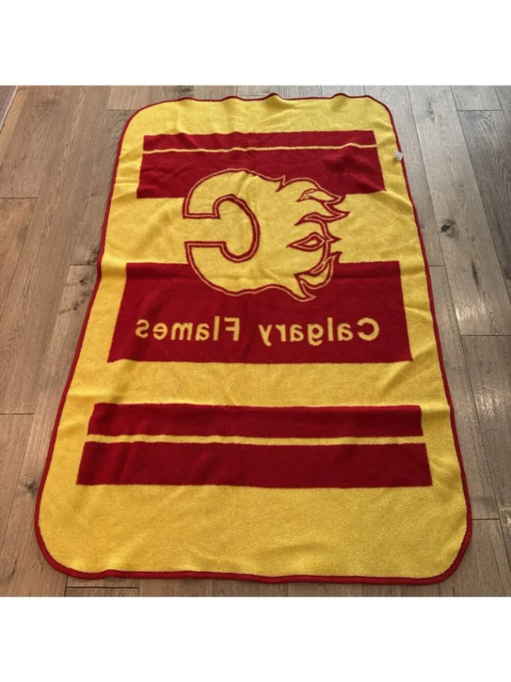 Vintage San Marcos Acrylic Blanket NHL Hockey Calgary Flames 80